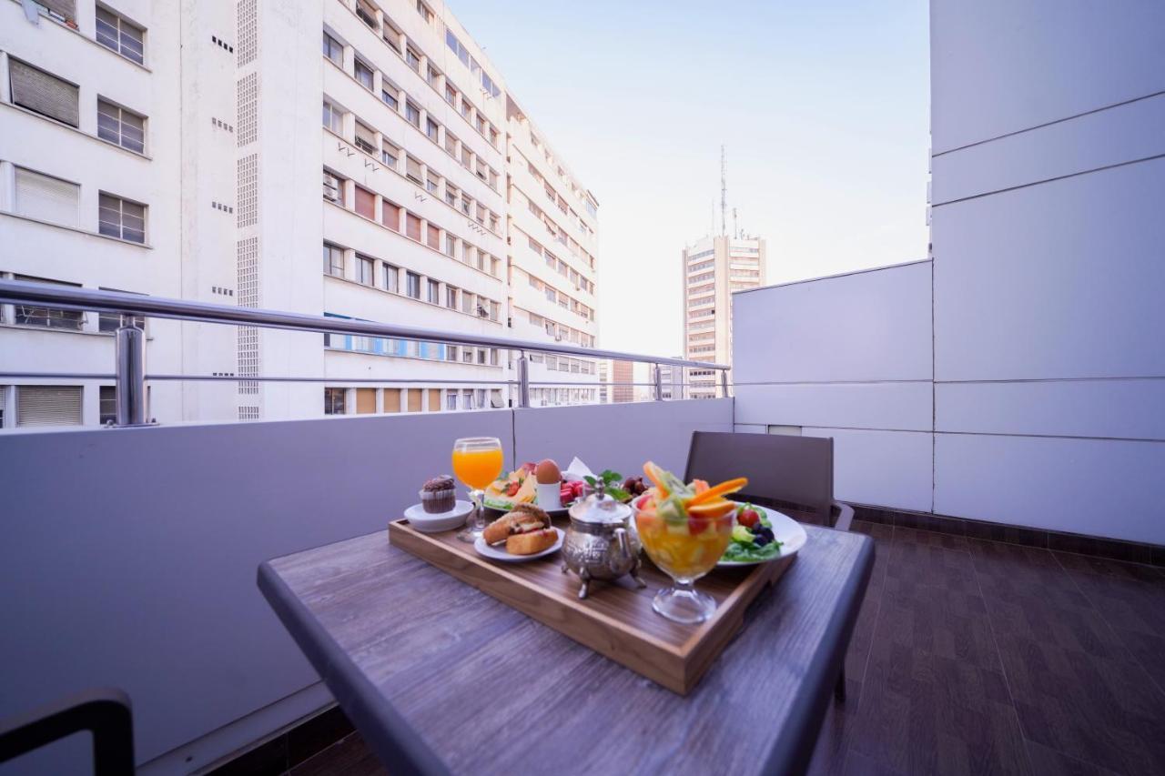 Oum Palace Hotel & Spa Casablanca Bagian luar foto